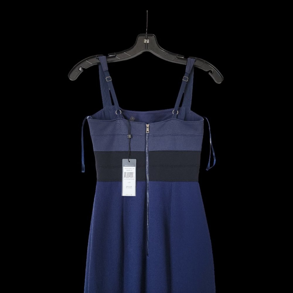 BCBGMaxAzria - Picture 10 of 11